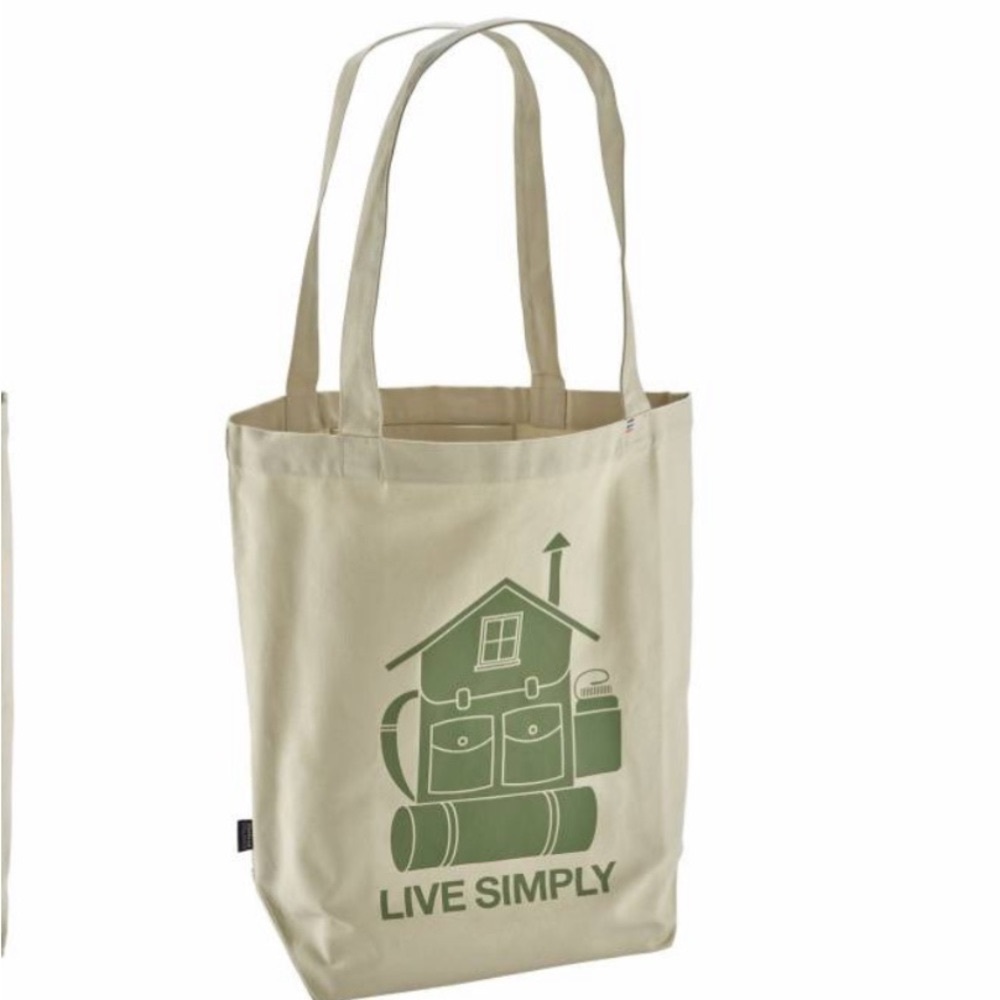 🆕Patagonia Tote!